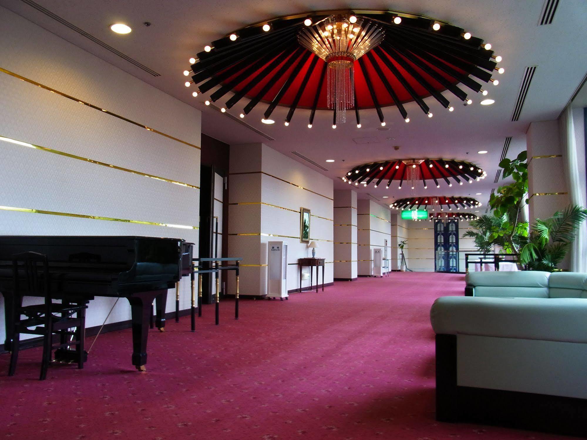 Hotel Pearl Garden Такамацу Екстериор снимка
